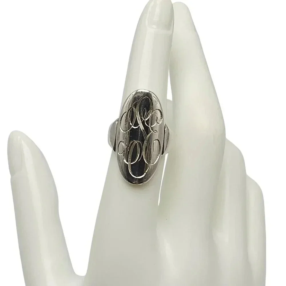Turcotte Hand Wrought Sterling Silver Monogrammed Oval Ring Size 6.5 Vintage